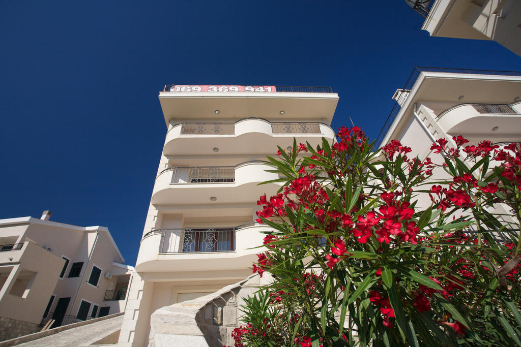 Petrovac St.George Apartments מראה חיצוני תמונה